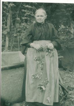 2496-eliza-bates-nee-dartnall-1852-1933